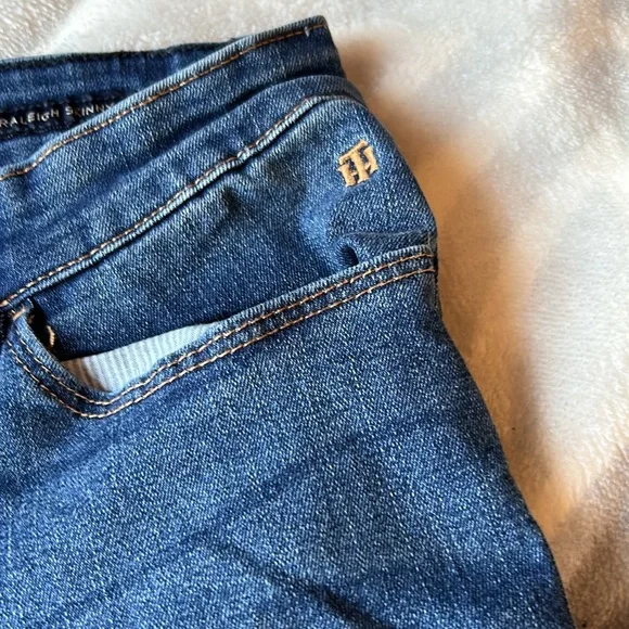 EUC Tommy slim jeans - Picture 4 of 8